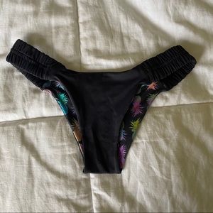 San Lorenzo Black Bottoms